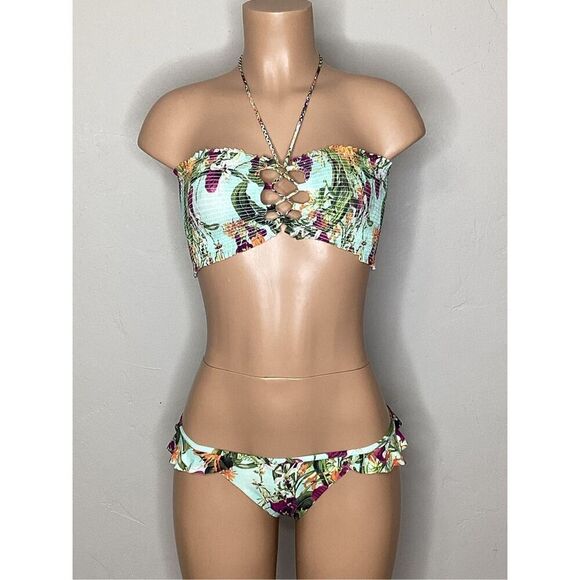 New. PQ floral bikini set. Size small. Retails $148 - Picture 6 of 14